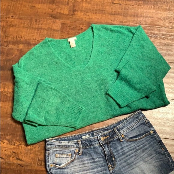 H&M Sweaters - NWOT Cozy Sweater